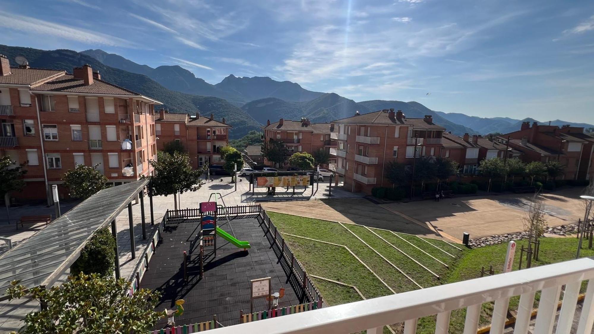 Apartament Reformat Al Bergueda 6P Sant Jordi de Cercs Екстериор снимка